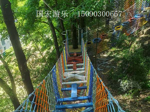 丛林穿越