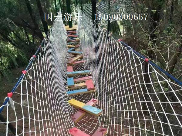 丛林穿越