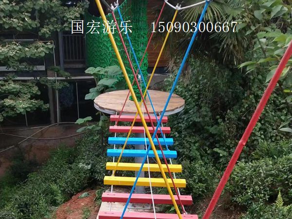 丛林穿越