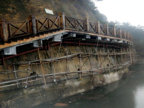 湖北襄阳仿生栈道