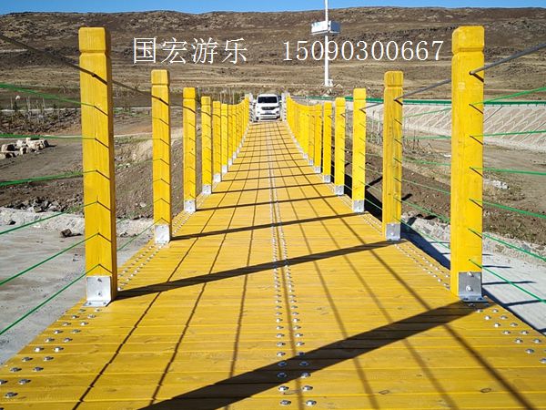 防腐木吊桥